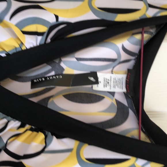 Dress - Picture 3 of 4